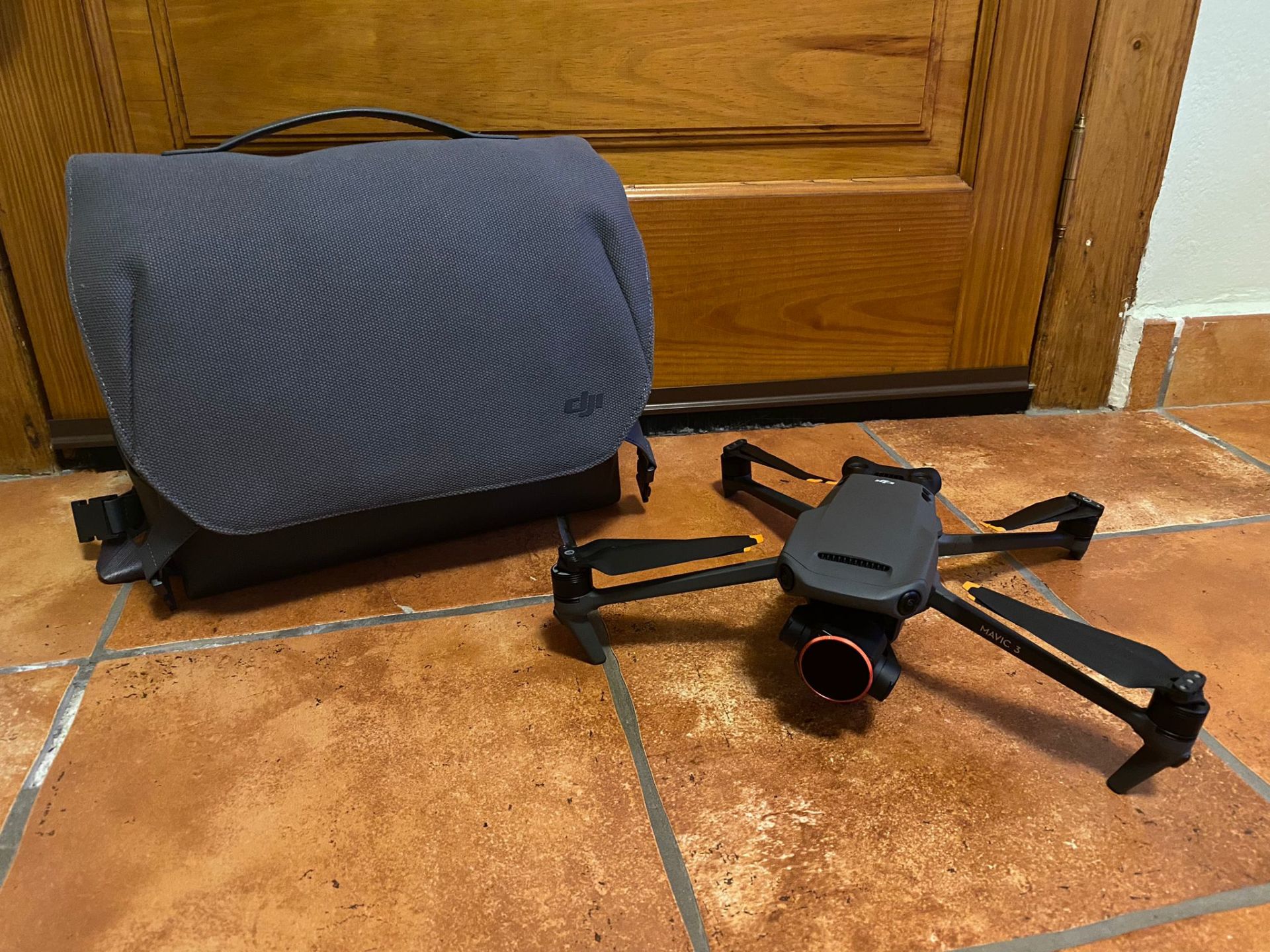 Dron dji mavic 3 (3087)