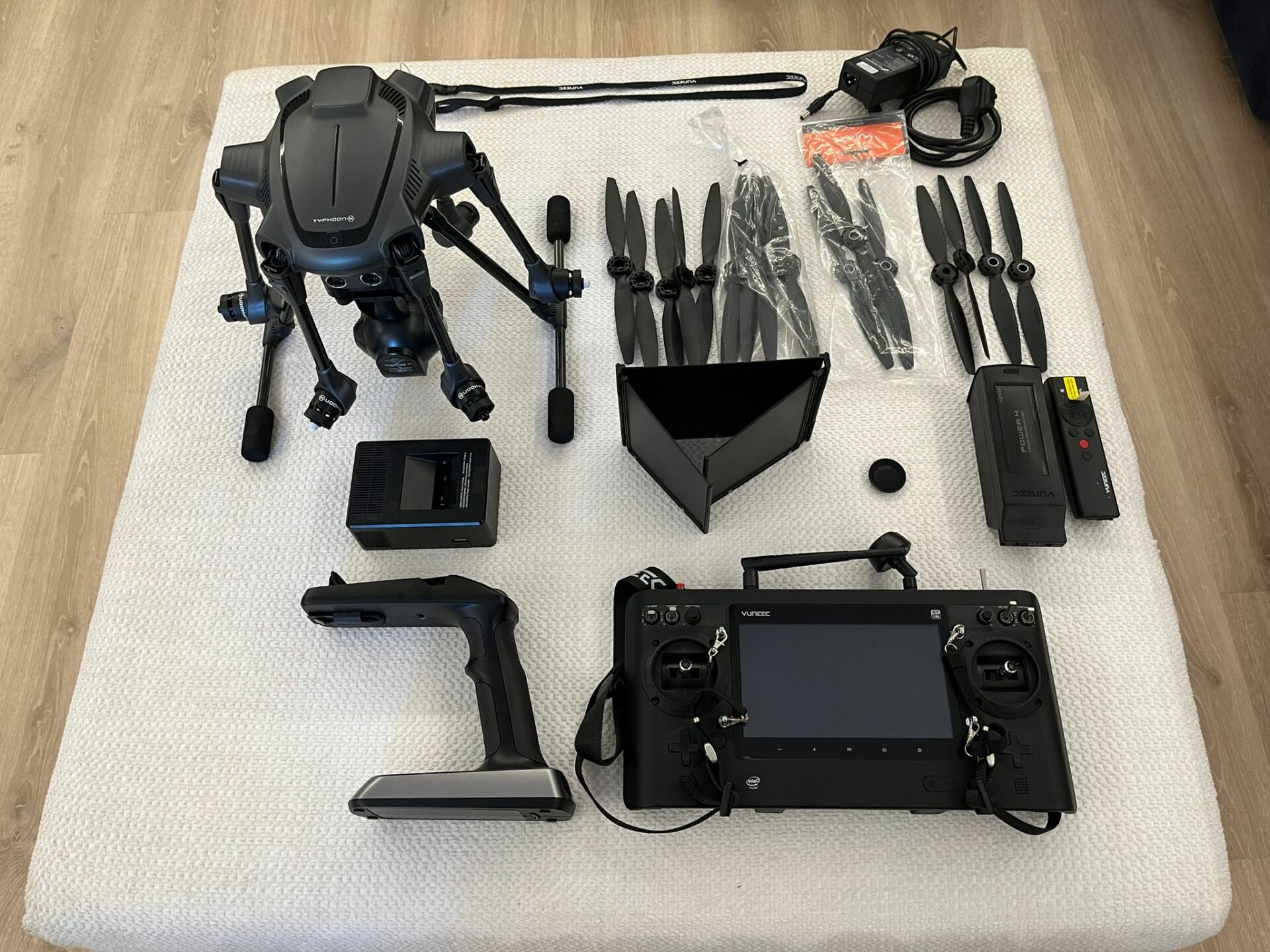 Yuneec Typhoon H (3532) - Imagen 2