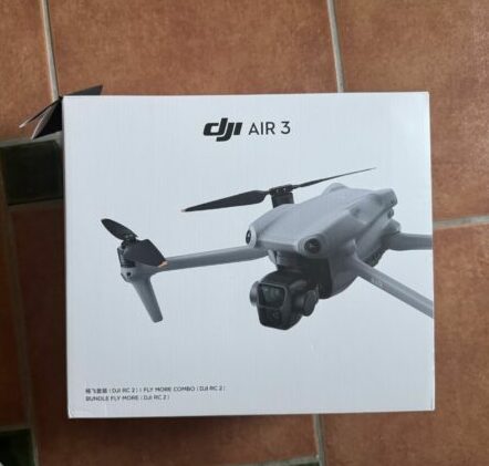 DJI air 3 (6915)
